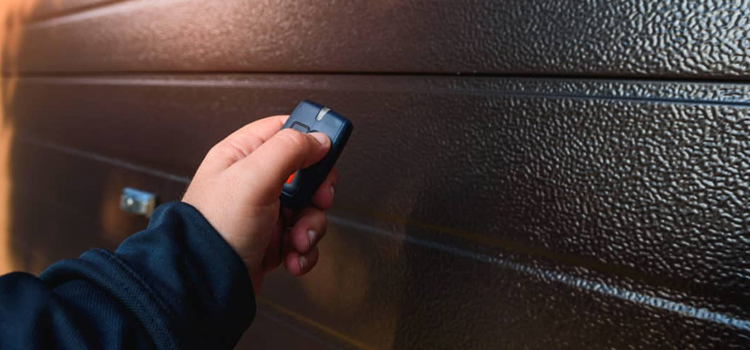 automatic door opener with remote control in Cherryland